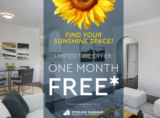 1602 Bathurst St #20, Toronto, ON M5P3H9