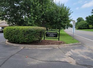 8207 Sawyer Brown Rd, Nashville, TN 37221