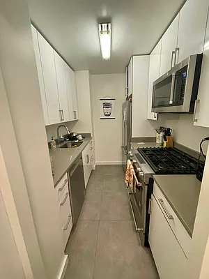 Rented by Olympia House Delaware LP | media 24