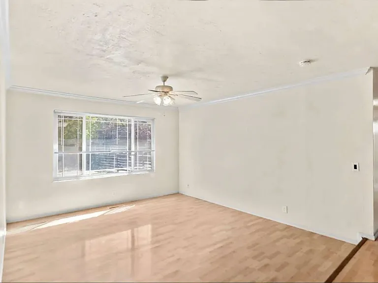 335 Spode Way — Photo 6