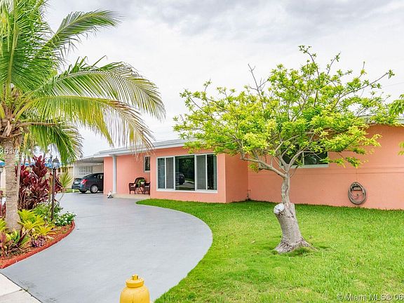 2nd image of 9741 Caribbean Blvd