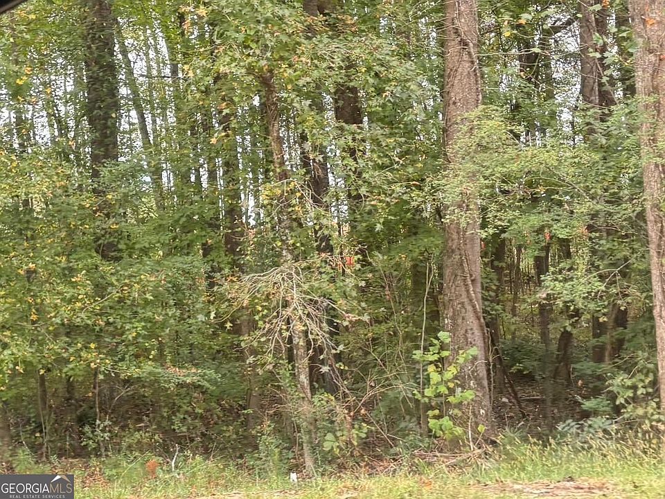 2nd image of 1945 Winder Hwy