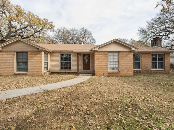 213 Morgan Mill Rd, Stephenville, TX 76401