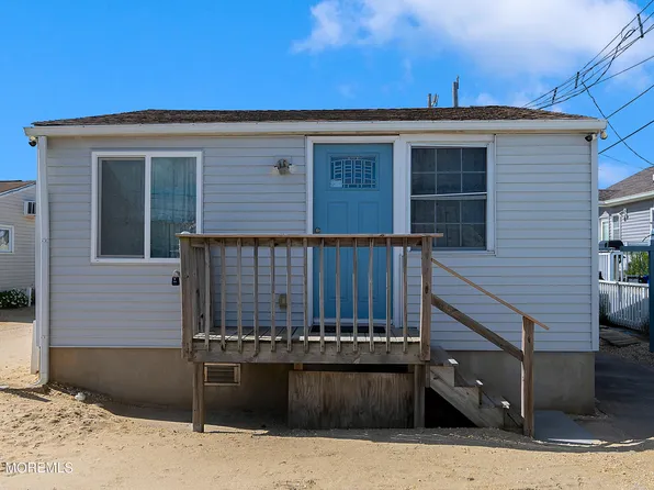 34 E Pompano Way, Lavallette, NJ 08735