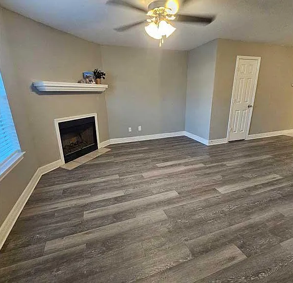 Royal Manor Townhomes — Photo 17