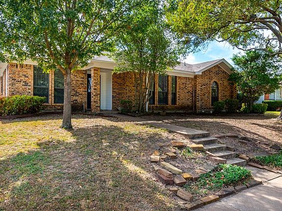 2nd image of 8361 Willow Creek Dr