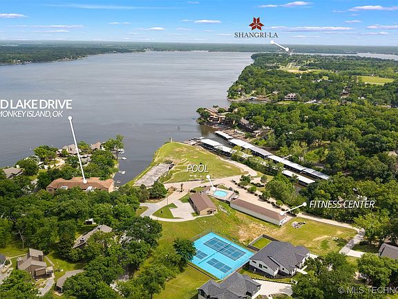 3rd image of 25 Grand Lake Dr Ste 2B
