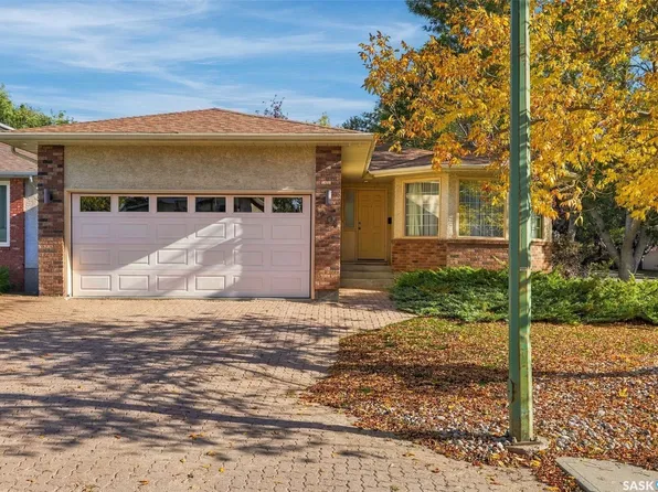 1204 Lapchuk Crescent N, Regina, SK S4X 4K5