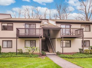 130 Columbia Ct, Yorktown Heights, NY 10598