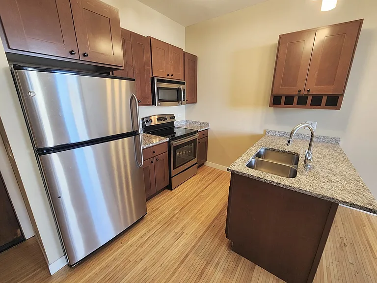 Pioneer Endicott — Photo 105