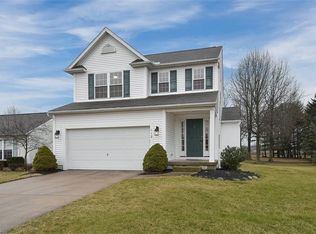 112 Springbrook Cir, Elyria, OH 44035