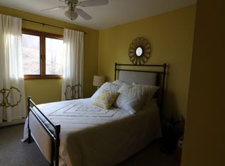 36 Glenford Ave, Beacon, NY 12508