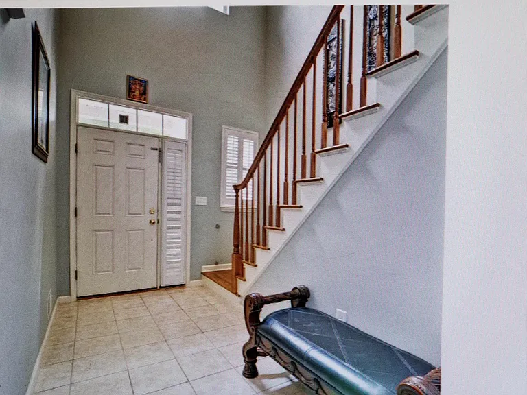 48 Hoover Ave — Photo 10