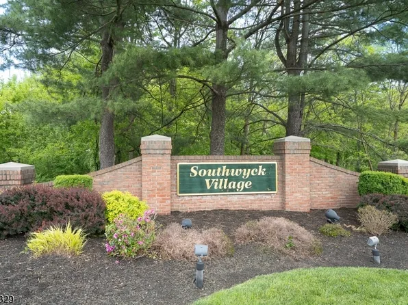 41 Wareham Court, Scotch Plains Twp., NJ 07076
