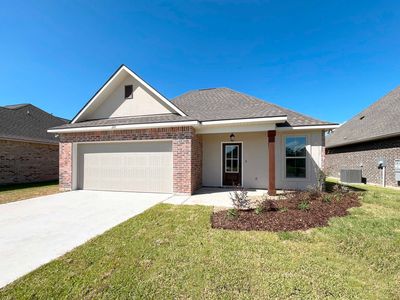222 White Castle N, Iowa, LA, 70647