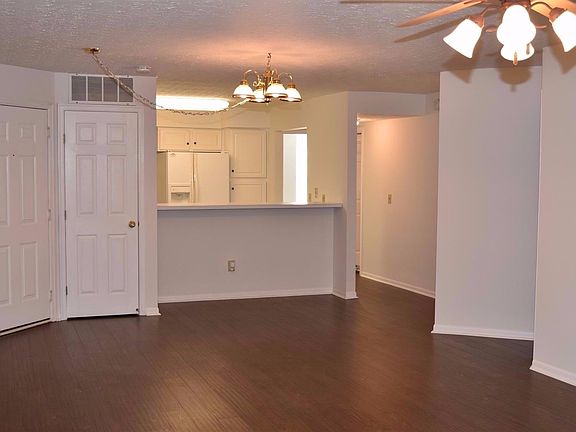 2nd image of 6215 Watchcreek Way APT 103