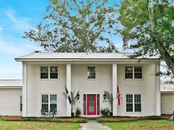 219 W Rosetta Ave, Foley, AL 36535