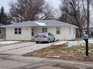 205 Pershing Rd, Fremont, NE 68025