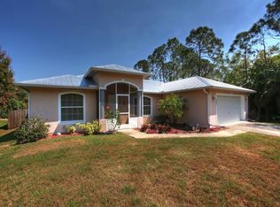 1566 Dewitt Ln, Sebastian, FL 32958