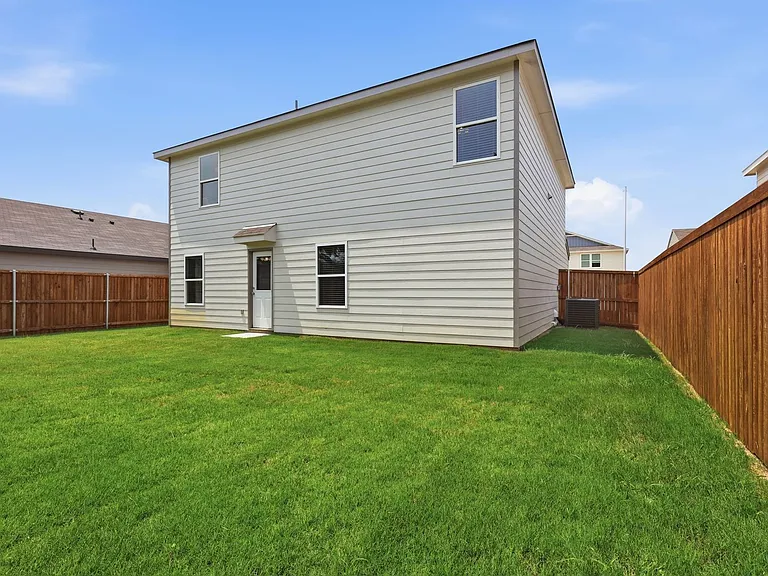 832 Eagles Nest Dr — Photo 29