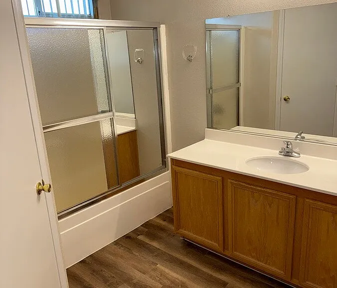 8475 Regal Hills Ct — Photo 35