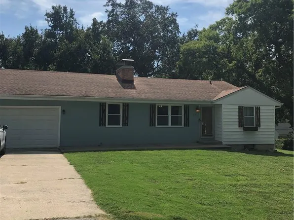 305 NE 82nd Ter, Kansas City, MO 64118