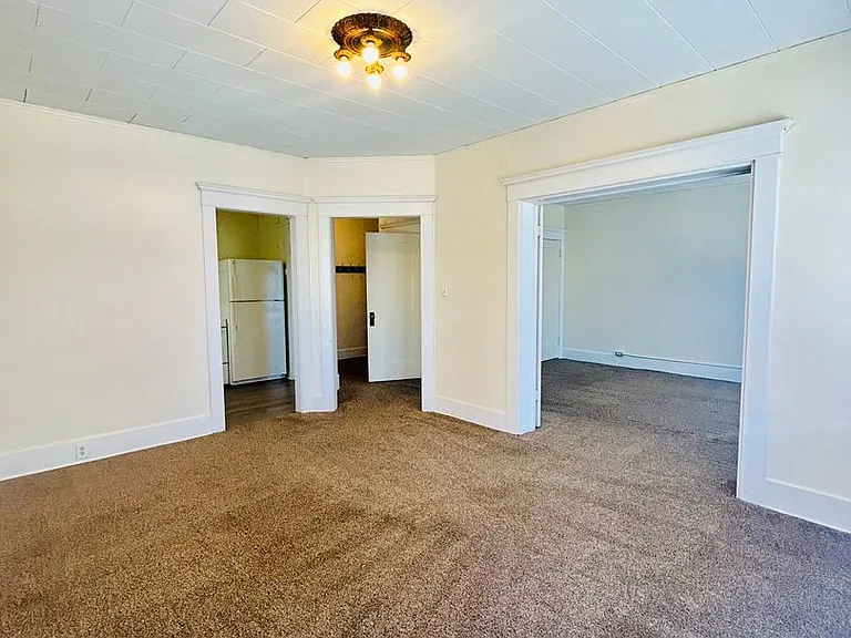 207 Yakima St — Photo 23