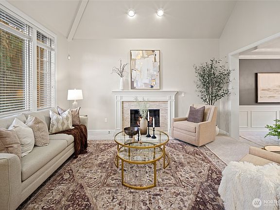 5th image of 5310 NE 24th Court