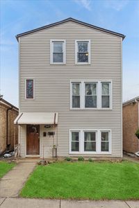 4940 W Ainslie St, Chicago, IL, 60630