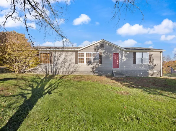 324 Lawless Ln, Jamestown, KY 42629