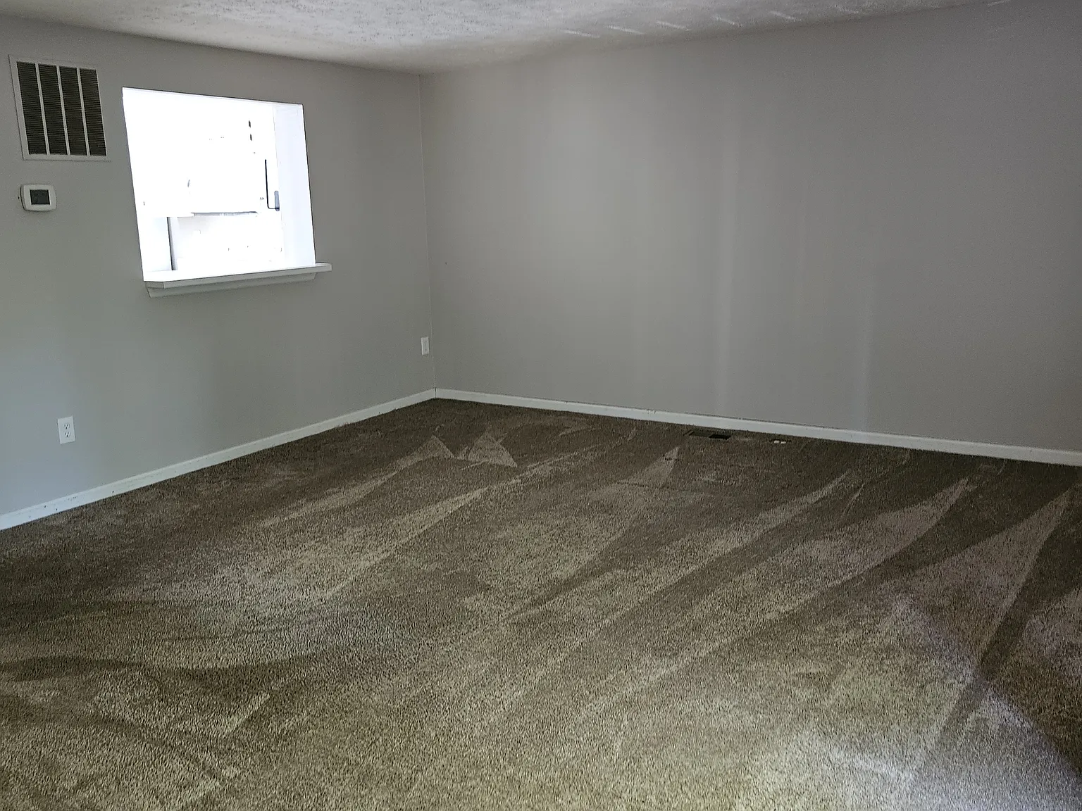 3 bed, 1138 sqft, $2,750 — Photo 3