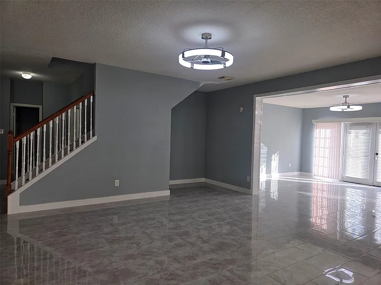 9526 Heflin Colony Dr — Photo 15