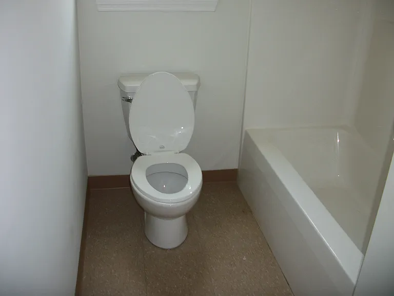 79 Lagrange Ln #4 — Photo 3