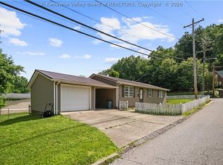 2600 Daniels Ave, South Charleston, WV 25303