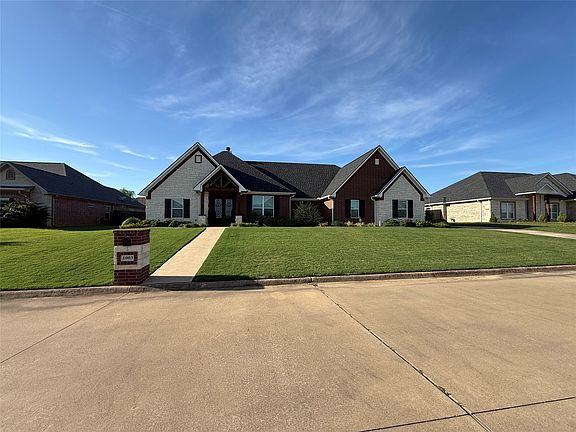 2nd image of 1003 Stone Bridge St