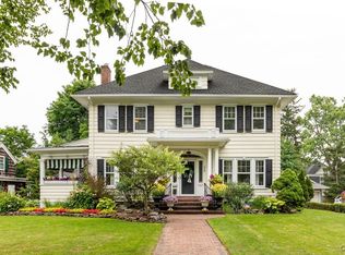 238 Brattle Rd, Syracuse, NY 13203