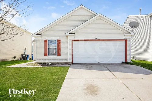 1331 Ellington Dr Photo 1
