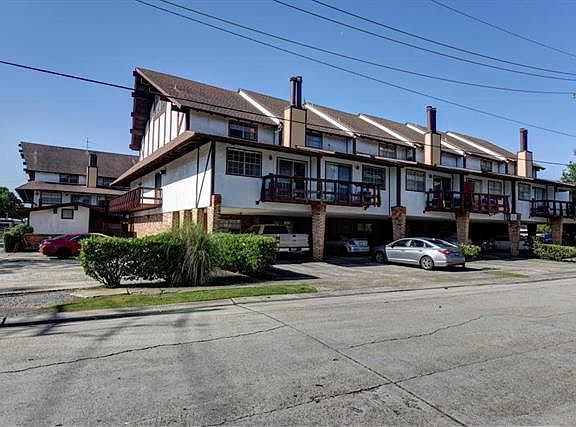 2nd image of 2305 Cleary Ave