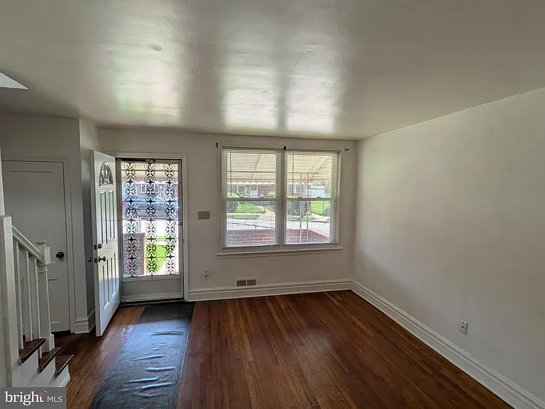 3018 Larue Sq E — Photo 10