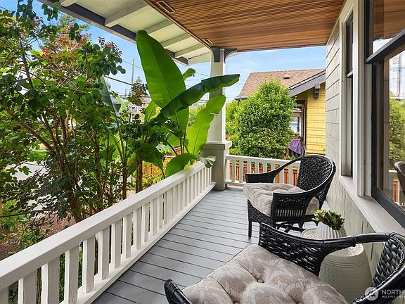 3rd image of 2710 18th Avenue S