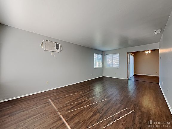 2nd image of 10055 Lincoln Village Dr