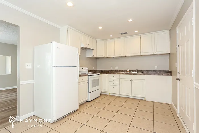 4523 Hercules Ave — Photo 7