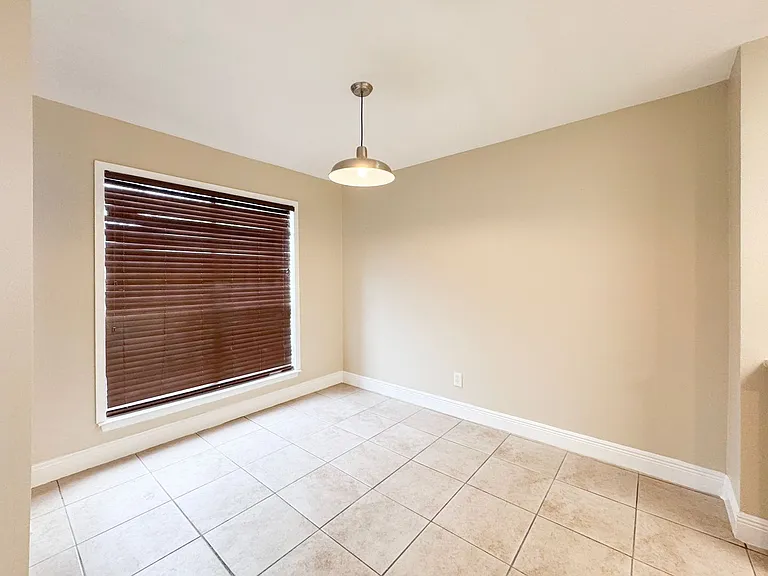 3843 Barrington St — Photo 11