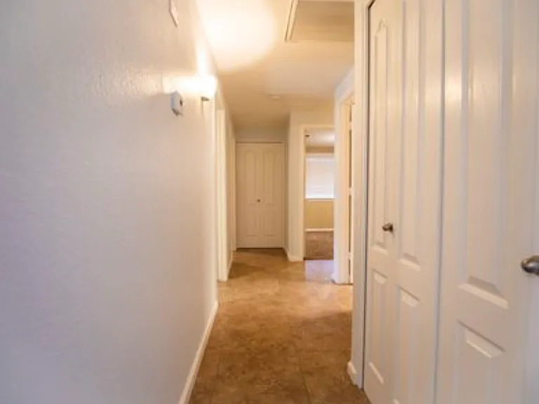 7558 E Dulciana Cir — Photo 3