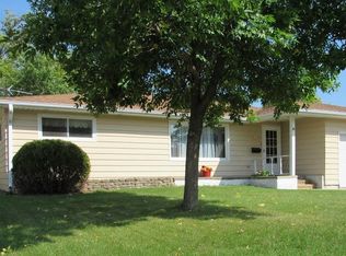 1706 24th Ave, Menominee, MI 49858