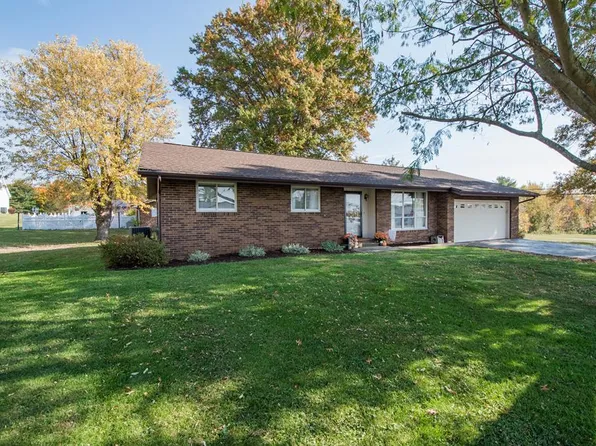 12 Hartford Dr, Lucasville, OH 45648