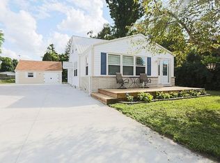 19124 Darden Rd, South Bend, IN 46637