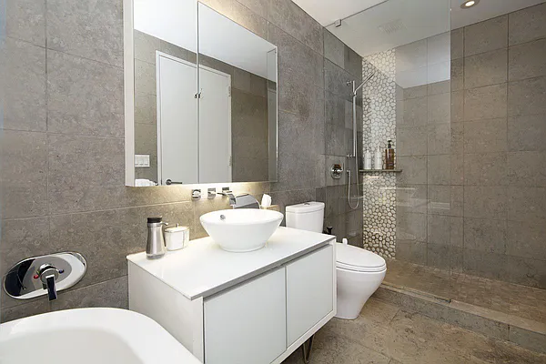 Sold by Nest Seekers International | media 8