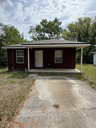6625 Vermillion St Photo 1