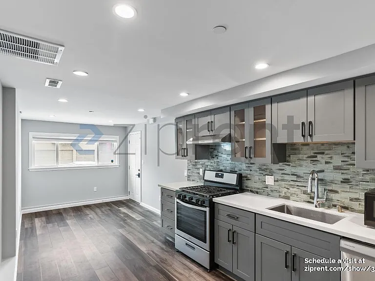 4542 Cabrillo St #A — Photo 12